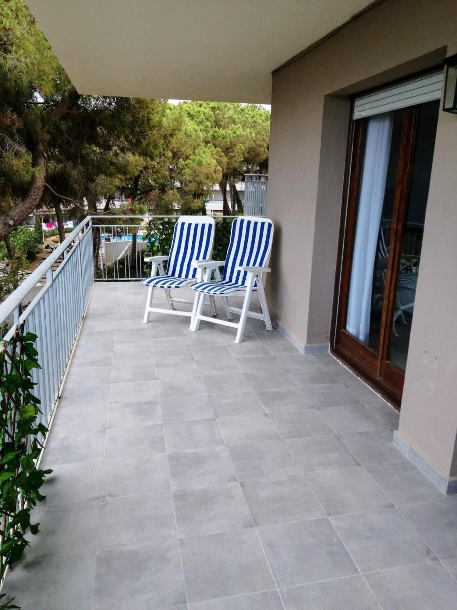 Apartamento Con Terraza En La Playa De La Fosca Palamós Esterno foto